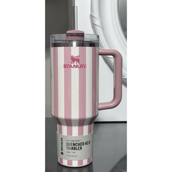 Stanley Quencher H2.0 FlowState Tumbler 40oz, Peach Whip Cabana Gloss - Picture 1 of 4
